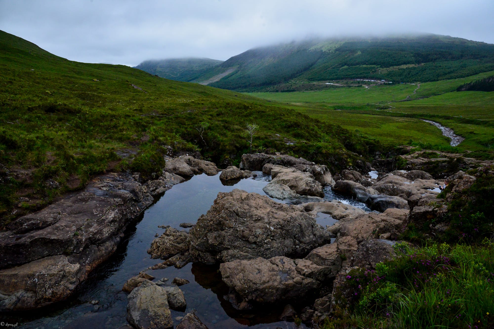 Fairy Pools Skye – błękitne baseny i wodospady Szkocji